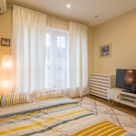 Modern 2 Bedroom Apartment Next To Vitosha Str. 索菲亞 外观 照片