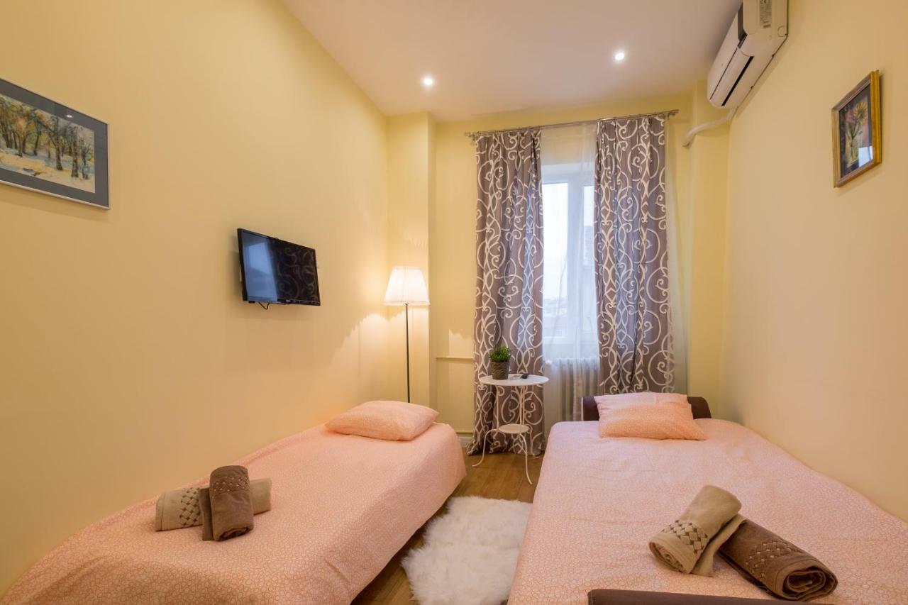 Modern 2 Bedroom Apartment Next To Vitosha Str. 索菲亞 外观 照片